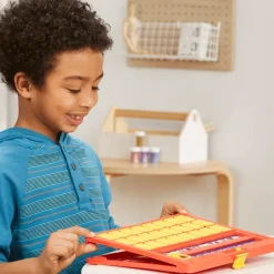 ¿Adivina Quién? Personajes Misteriosos, Juegos de Mesa<Hasbro Online