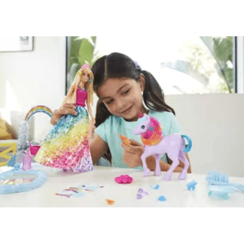 Barbie Fantasía Set de Juego Muñeca con Pony Arcoíris GTG01<Mattel Fashion
