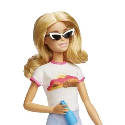 Barbie Fashion Viajera con Perrito Incluye 10 Accesorios de Viaje<Mattel Fashion