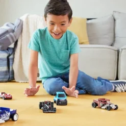 Hot Wheels Pull-Back Speeders Modelos: 1 Mad Manga & Lancer Evolution IX. Cuentan con Sistema de Fricción<Mattel Sale