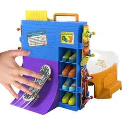 Hot Wheels Skate Park Bowl de Cereal Incluye Patineta y Sneakers<Mattel Hot