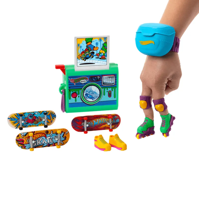 Hot Wheels Skate Park Bowl Cámara Incluye 3 Patinetas, Rodilleras, Roller y Sneakers<Mattel Best