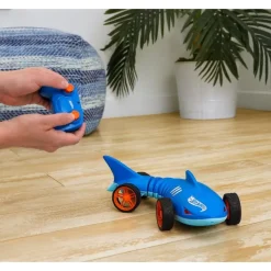 Hot Wheels Tiburón Veloz a Control Remoto<Mattel Clearance